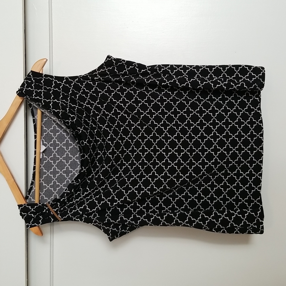 Draped Black & White Tank Blouse EUC